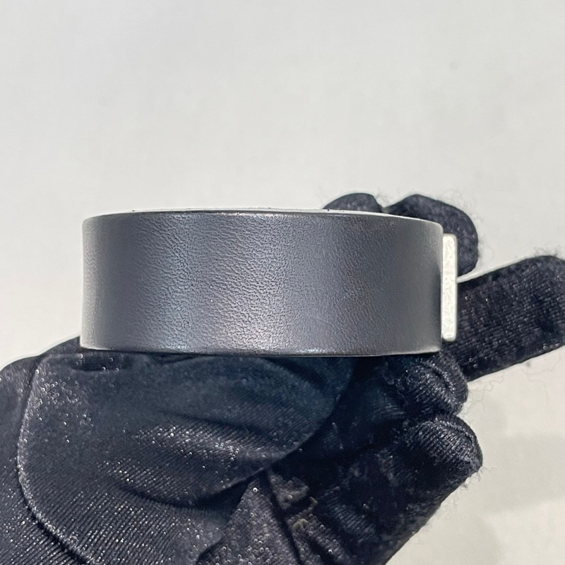 Chanel 中古雙C銀色磨砂方扣皮手帶I515-32