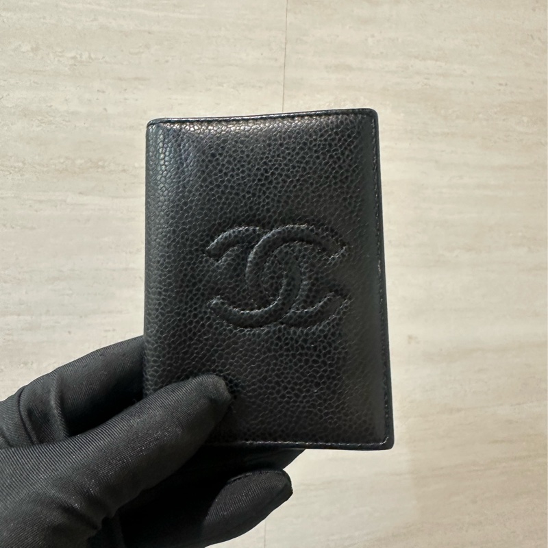 Chanel 黑荔枝牛皮對開2卡卡夾-0