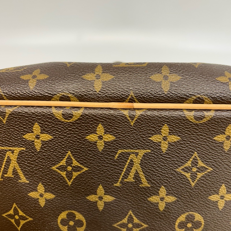 LV原花抓皺一字拉鍊水餃包M40145-9