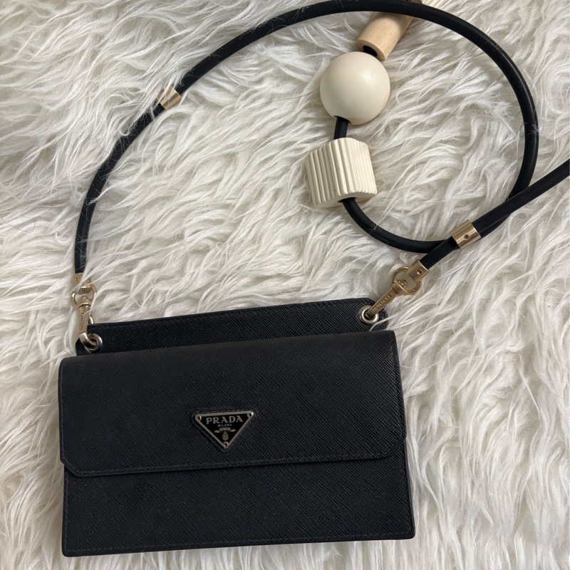 Prada 斜挎包-1
