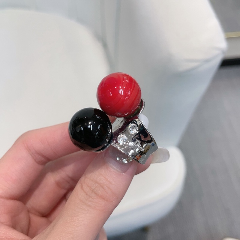 Dior tribales 紅黑圓球戒指XB759-0