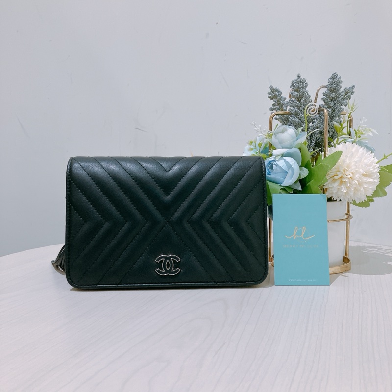 TK1873 Chanel 香奈兒黑色羊皮WOC A84444 Fringe Wallet On Chain Chevron Lambskin-0