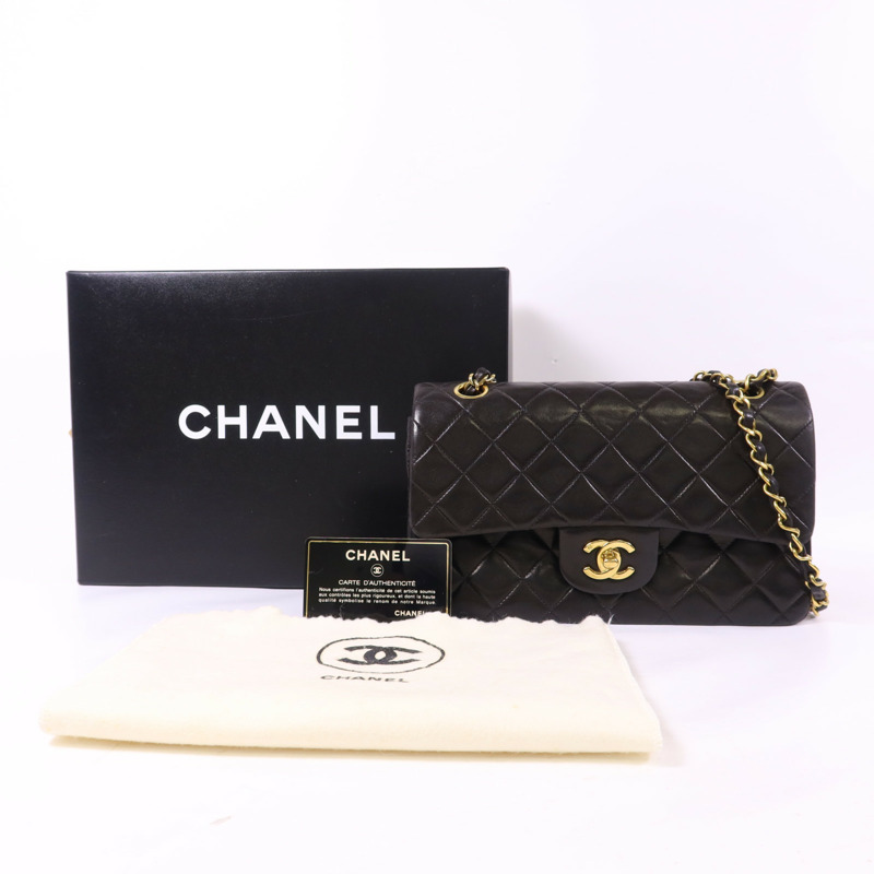 CHANEL 羊皮皮革Classic 23金扣鏈帶肩背袋-27