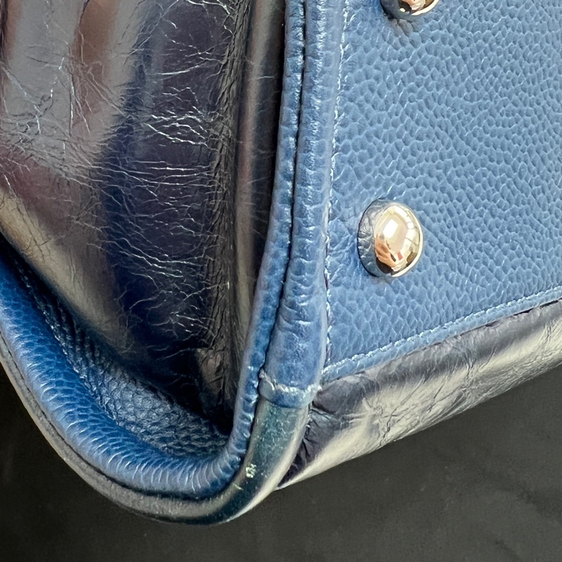 97新閑置品 Chanel小號沙灘包 深藍油蠟牛皮拼荔枝皮 銀扣-10