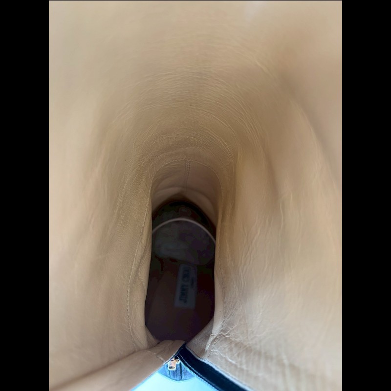 Jimmy Choo 黑皮細跟長靴-8