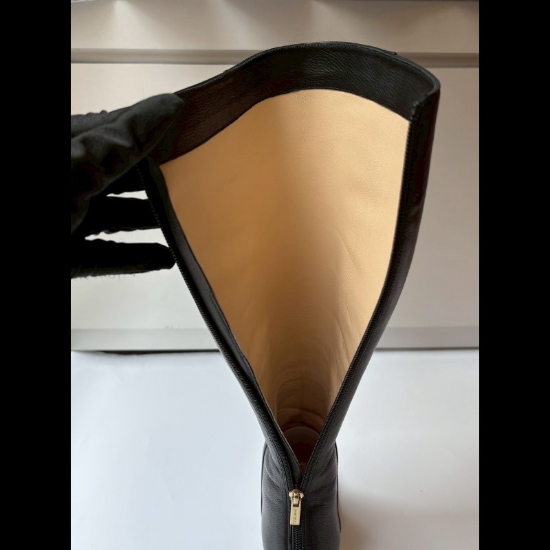 Jimmy Choo 黑皮細跟長靴-10