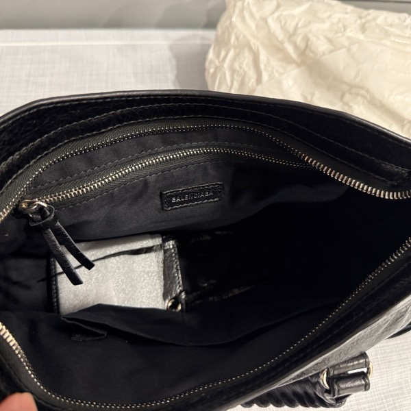 Balenciaga City Small 巴黎世家 機車包 黑色小羊皮銀釦-8