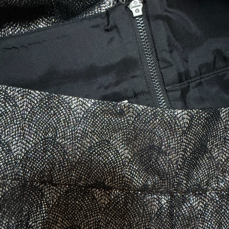 全新法國品牌I’atelier Marey金屬感短裙 M-L可穿-3