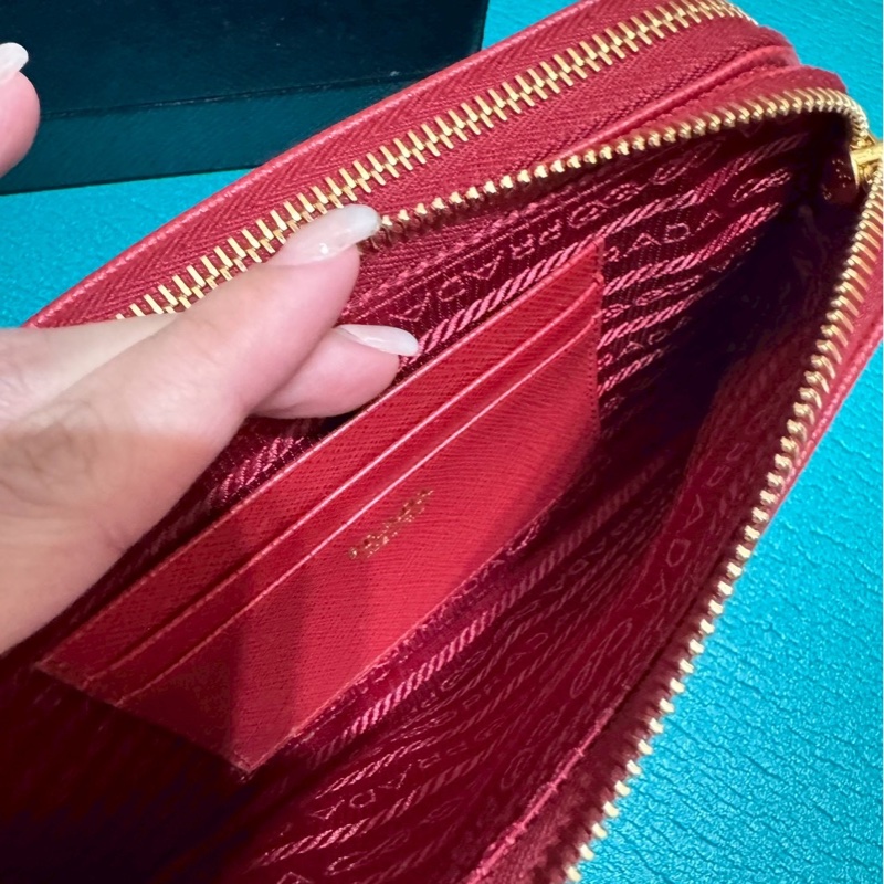 PRADA 紅 牛皮 斜背包 肩背包 WOC-14