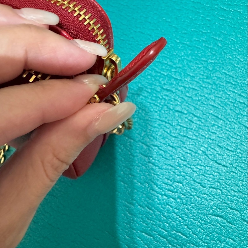 PRADA 紅 牛皮 斜背包 肩背包 WOC-28