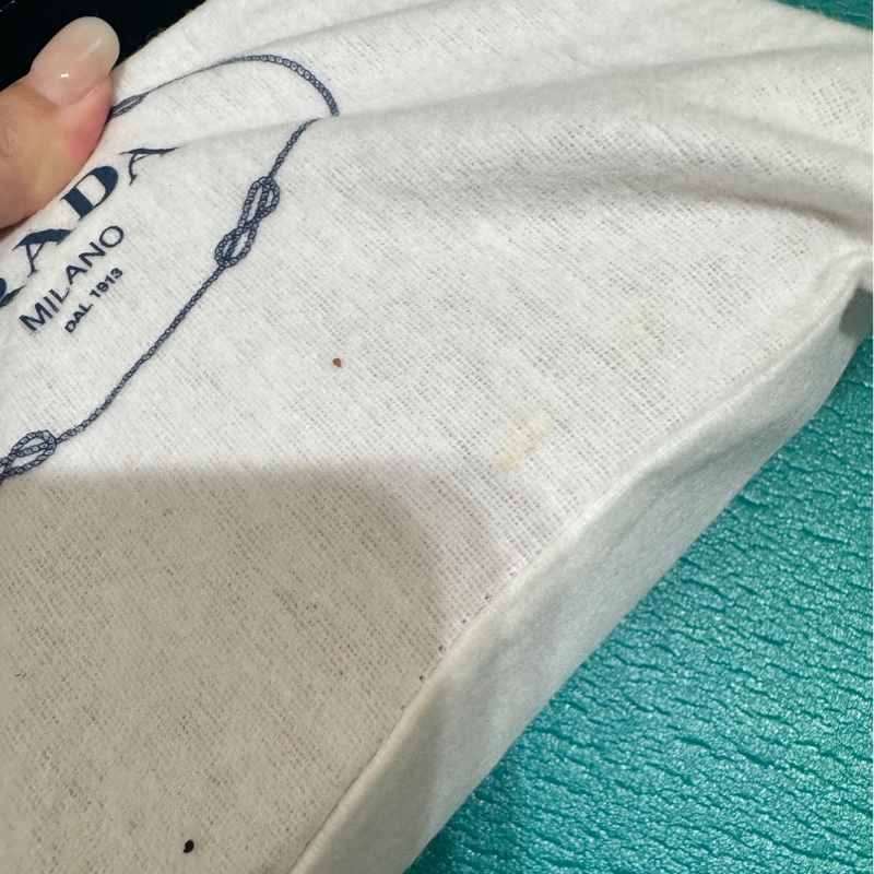 PRADA 紅 牛皮 斜背包 肩背包 WOC-32