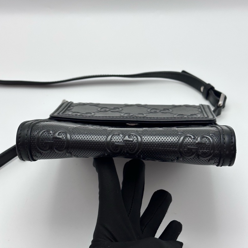 Gucci 古馳 黑色老花壓印 Logo 手機包-4