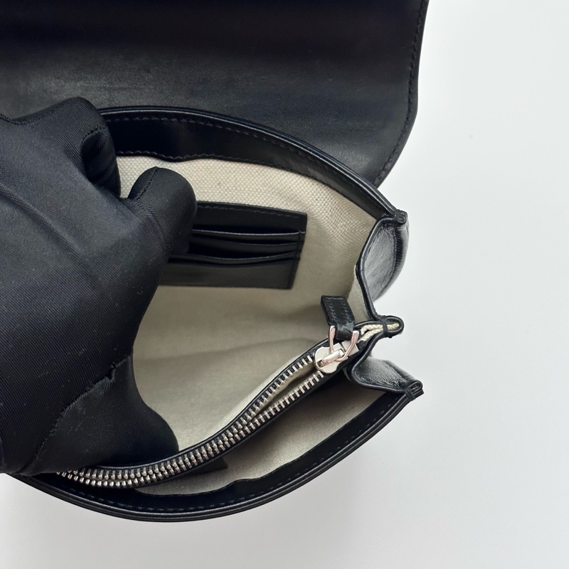 Gucci 古馳 黑色老花壓印 Logo 手機包-5