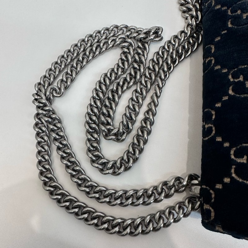 Gucci/古馳絲絨鑽扣酒神中號鏈條包底長25。-7