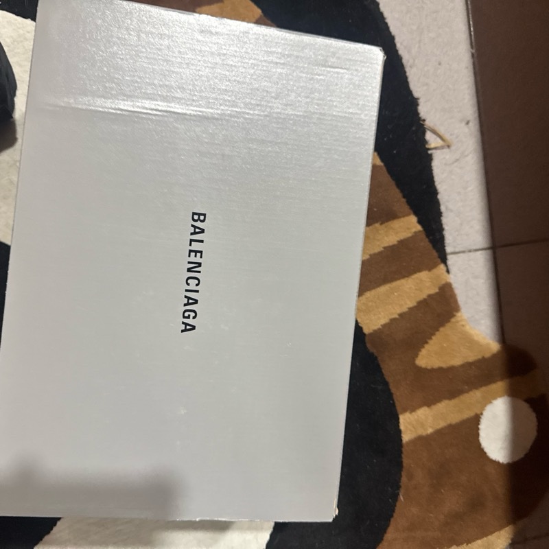 Balenciaga 巴黎世家3XL-4