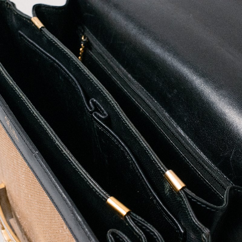 🧠小浮気見世物小屋🧠法國製🇫🇷CELINE 馬車扣斜背包｜黑色真皮 x 卡其色斜紋織布-7