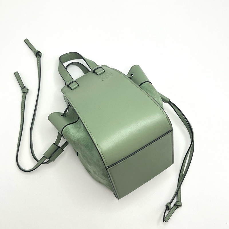 有票!Loewe 羅意威 Hammock mini 吊床包 綠色-2