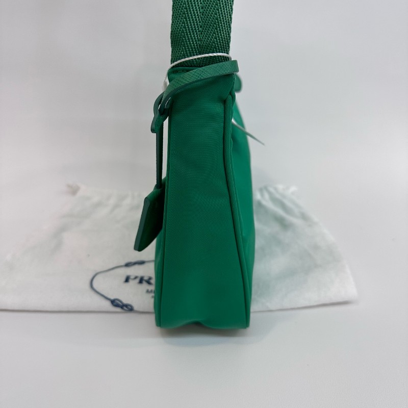 Prada/普拉達綠色hobo手提包底長23cm-3