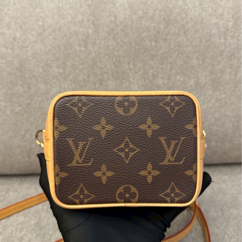 LV 新款mini水桶包-6