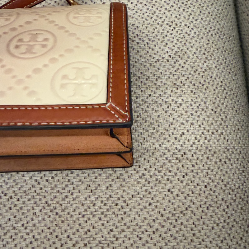 「JL精品代購」Tory Burch 白漆皮 拼棕肩背包-14