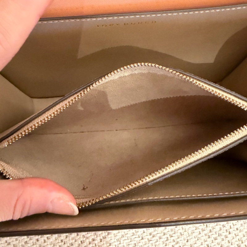 「JL精品代購」Tory Burch 白漆皮 拼棕肩背包-22