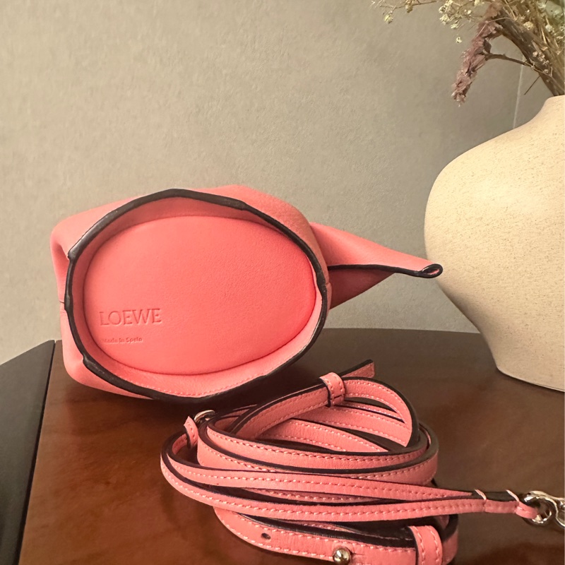 LOEWE Elephant 大象造型小牛皮迷你手拿/斜背包(粉色)-3