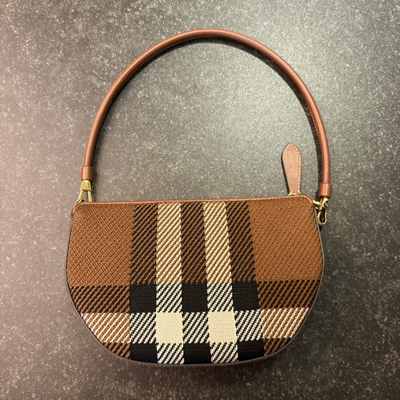 Burberry Olympia 針織格紋小手袋-4