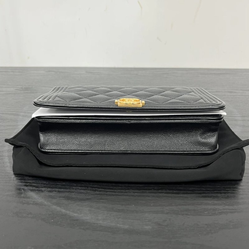 CHANEL 黑金Leboy Woc魚子醬牛皮肩背斜背鏈條包 19*12*4 99新配件盒子塵袋-4