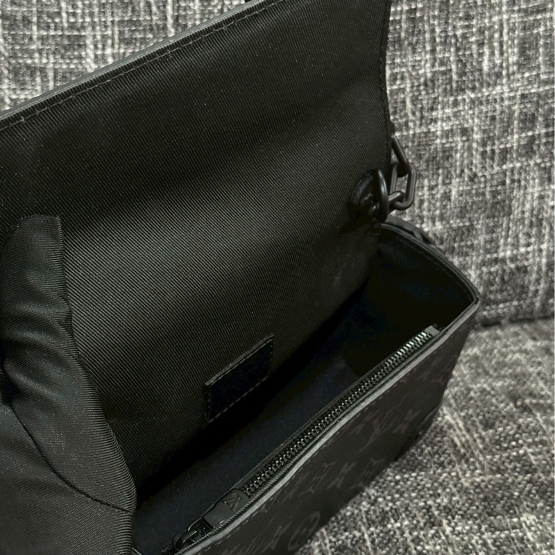 LV steamer黑老花-7