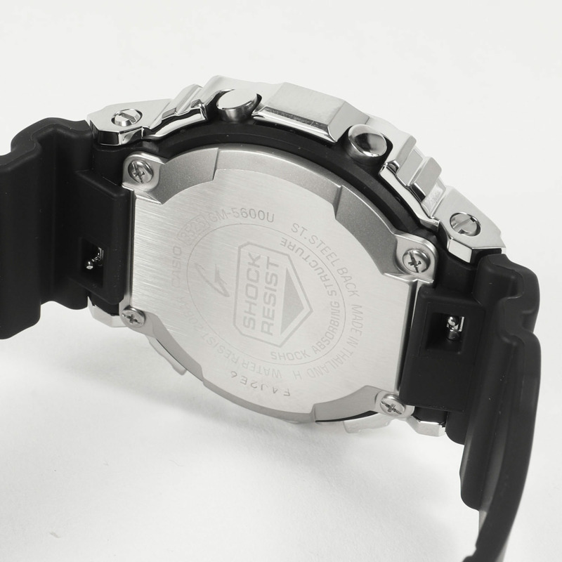 G-SHOCK GM-5600U-1JF 金屬錶殼手錶，黑色/銀色，卡西歐男士 K4614-4