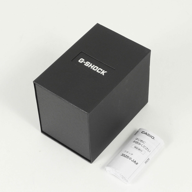 G-SHOCK GM-5600U-1JF 金屬錶殼手錶，黑色/銀色，卡西歐男士 K4614-5