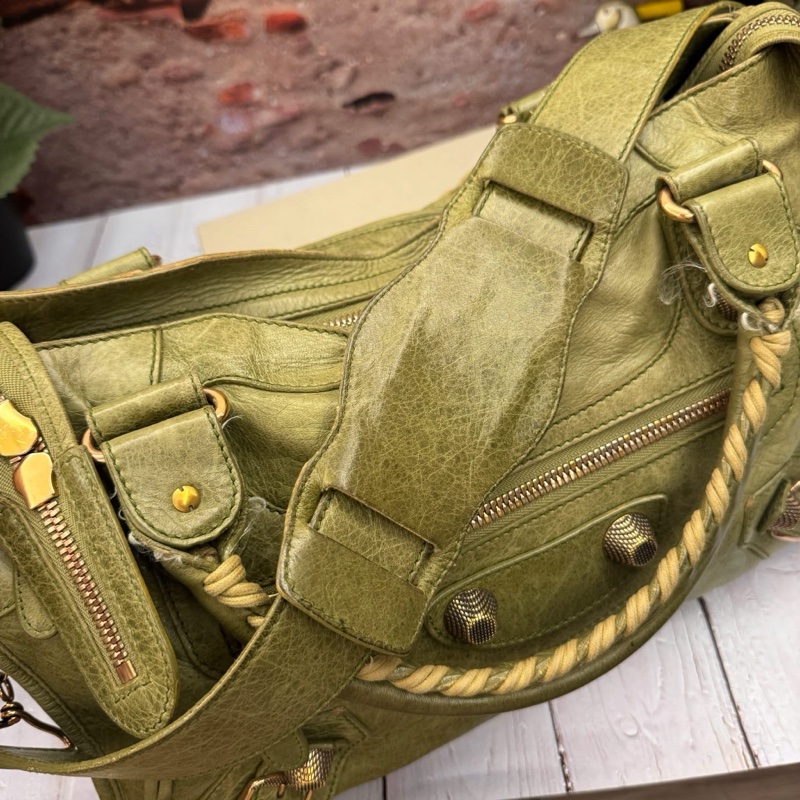 BALENCIAGA 秋香綠city 機車包-25