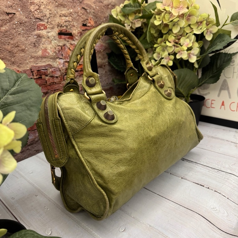 BALENCIAGA 秋香綠city 機車包-5