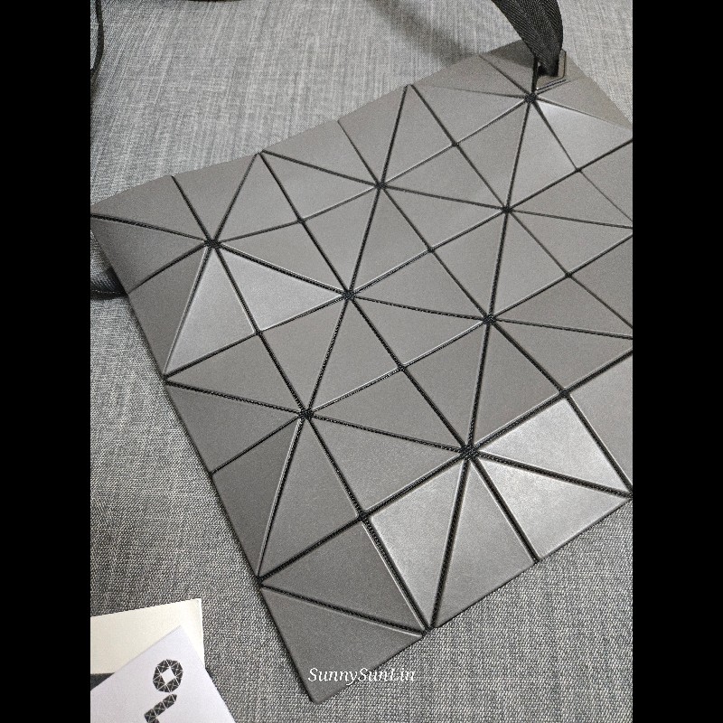 ISSEY MIYAKE 三宅一生BAOBAO 5x6 單肩斜背兩用包 炭灰色 -7