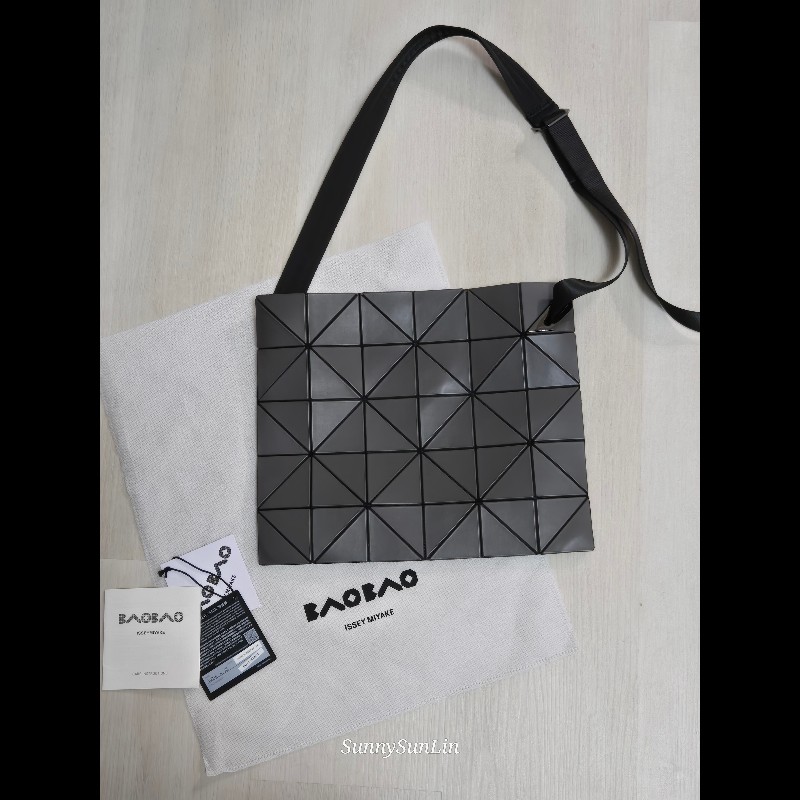 ISSEY MIYAKE 三宅一生BAOBAO 5x6 單肩斜背兩用包 炭灰色 -34