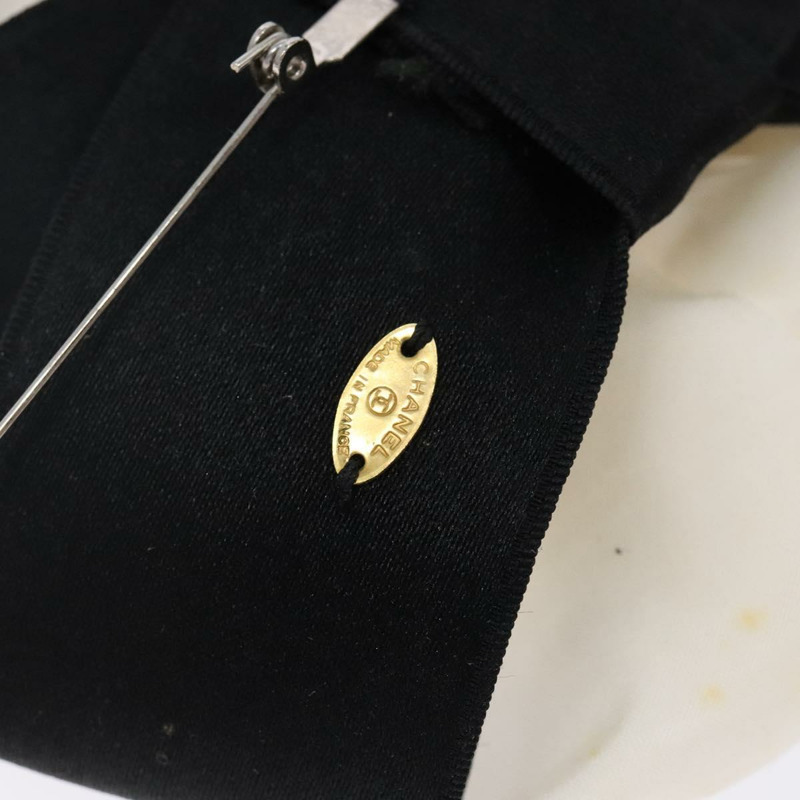 【日本直送】香奈兒山茶花胸針 尼龍 白色 CC Auth bs29161-4