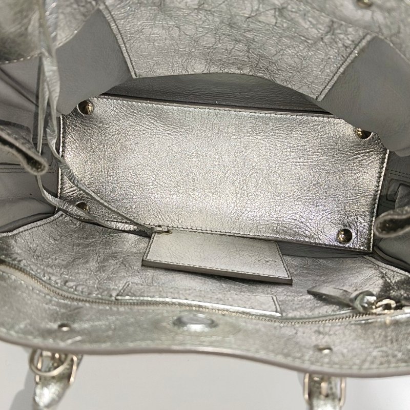 BALENCIAGA 銀色羊皮肩背包 斜背包 銀色五金 可拆卸肩帶-6