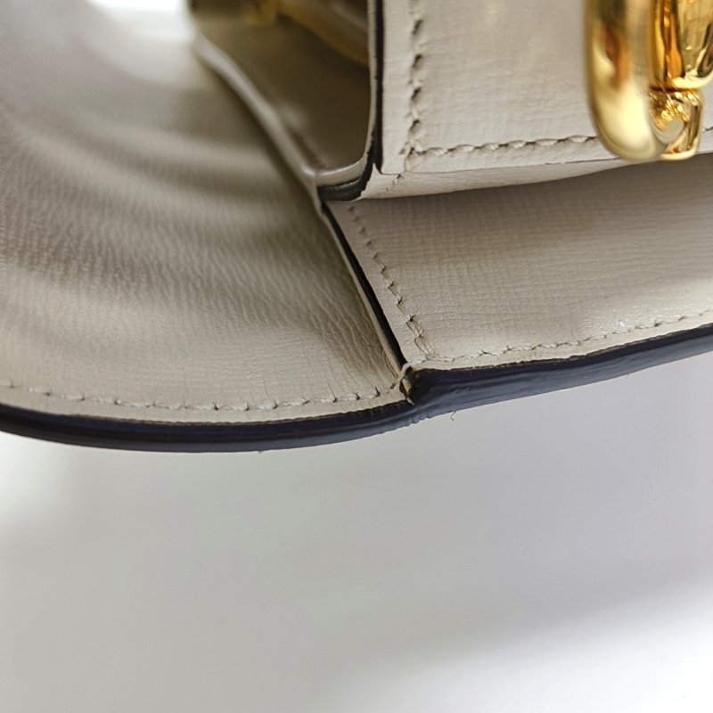 GUCCI Horsebit 1955 小號 白色牛皮馬銜扣 肩背包-8