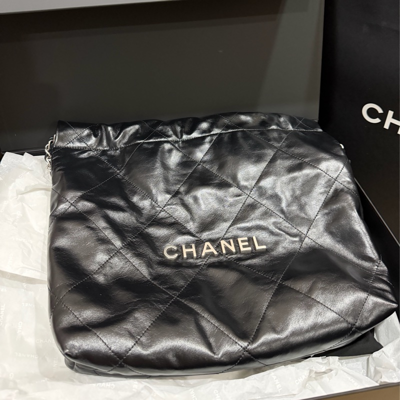 全網最低 Chanel 22bag 黑銀 小號-9