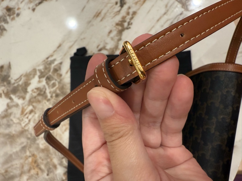 Celine (大款)經典老花信封包 Enveloppe Thriompe WOC包 肩背包-10