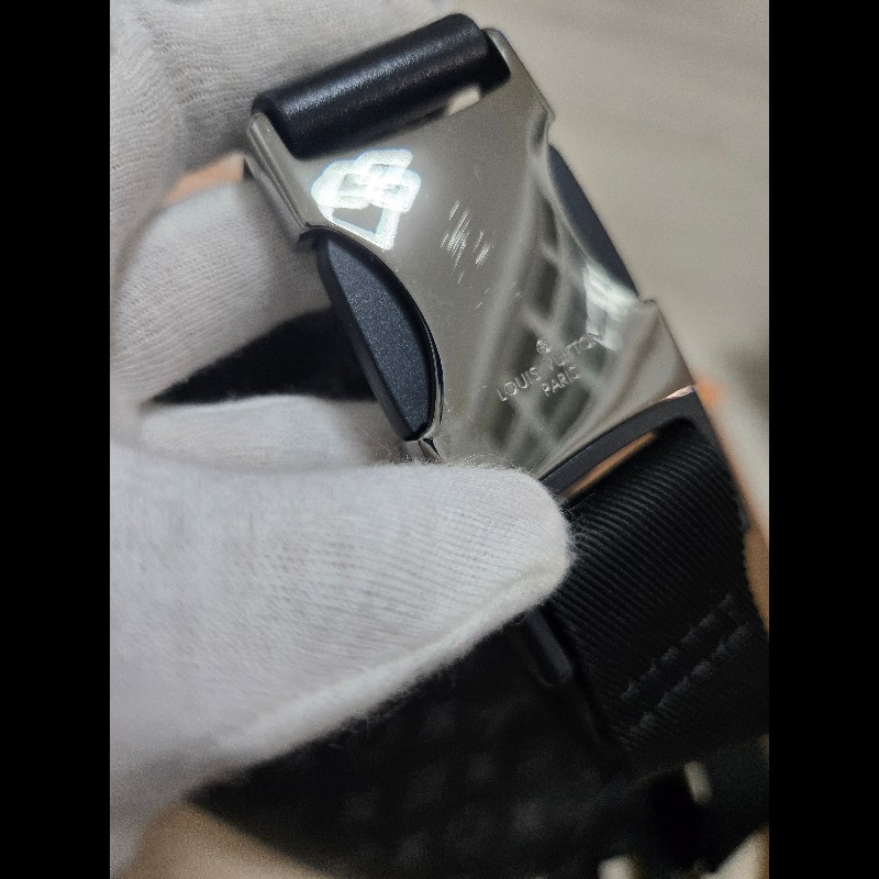 LV Discovery 黑色老花 腰包 胸口包 🈶購證盒裝防塵-20