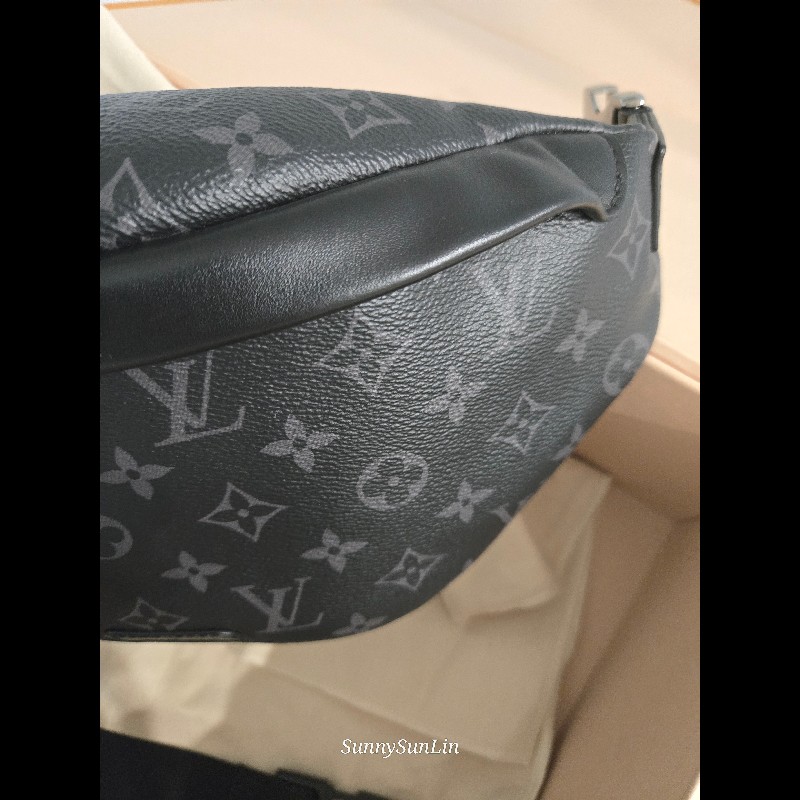LV Discovery 黑色老花 腰包 胸口包 🈶購證盒裝防塵-10