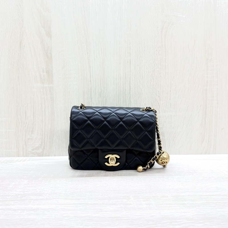 CHANEL黑金菱格羊皮金球方胖AS1786-0