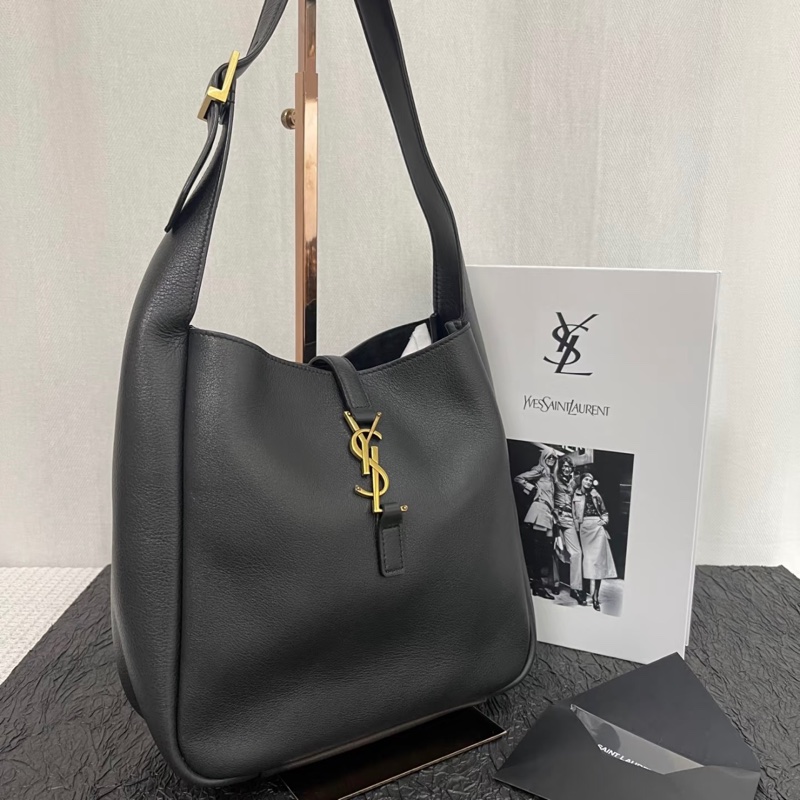 「JL精品代購」9新 Ysl  hobo mm Le 5A7 中號-0