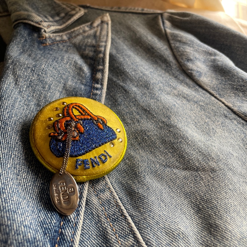 Fendi 胸針/別針🧷適用包➰衣服➰帽子➰圍巾 💫加分配飾🧷正品🧷vintage-2