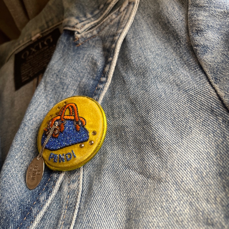 Fendi 胸針/別針🧷適用包➰衣服➰帽子➰圍巾 💫加分配飾🧷正品🧷vintage-4