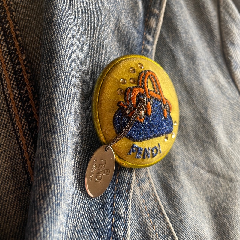 Fendi 胸針/別針🧷適用包➰衣服➰帽子➰圍巾 💫加分配飾🧷正品🧷vintage-7