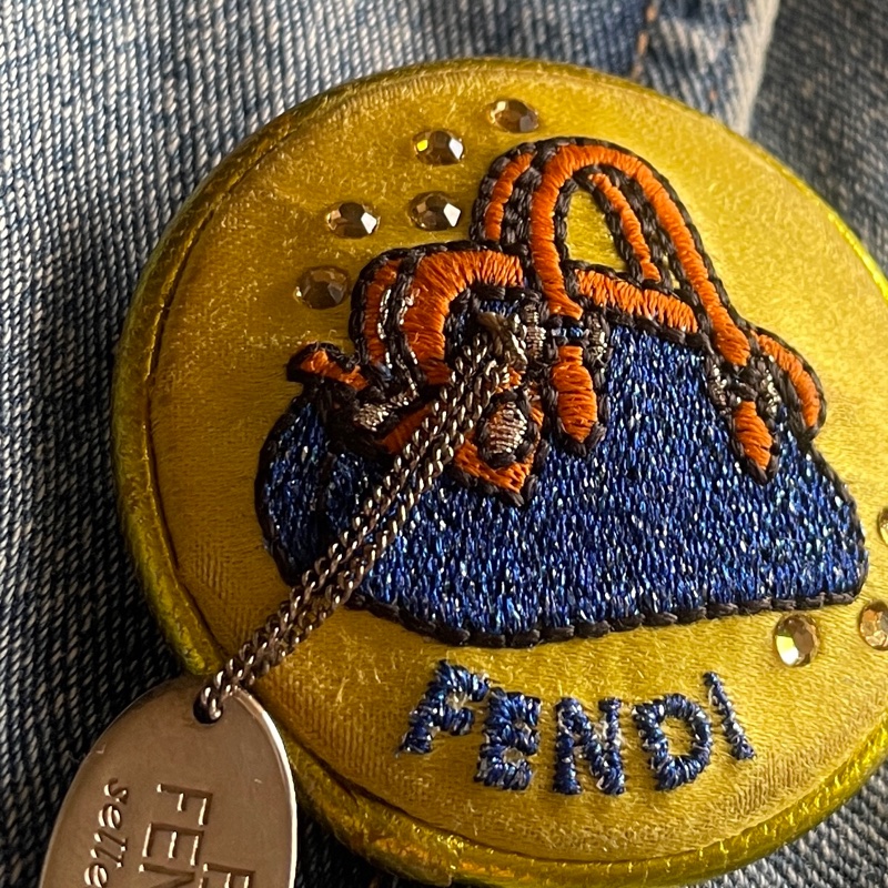 Fendi 胸針/別針🧷適用包➰衣服➰帽子➰圍巾 💫加分配飾🧷正品🧷vintage-10