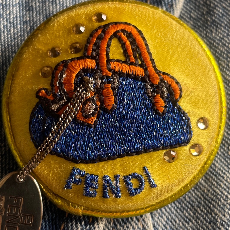 Fendi 胸針/別針🧷適用包➰衣服➰帽子➰圍巾 💫加分配飾🧷正品🧷vintage-11