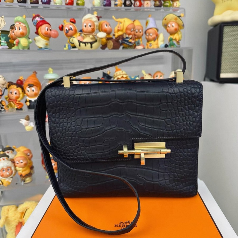 HERMES/愛馬仕 Verrou Chaine手槍包 金扣 黑色霧面方塊鰐魚皮手槍包插銷包 單肩斜挎包 迷你 D刻-4